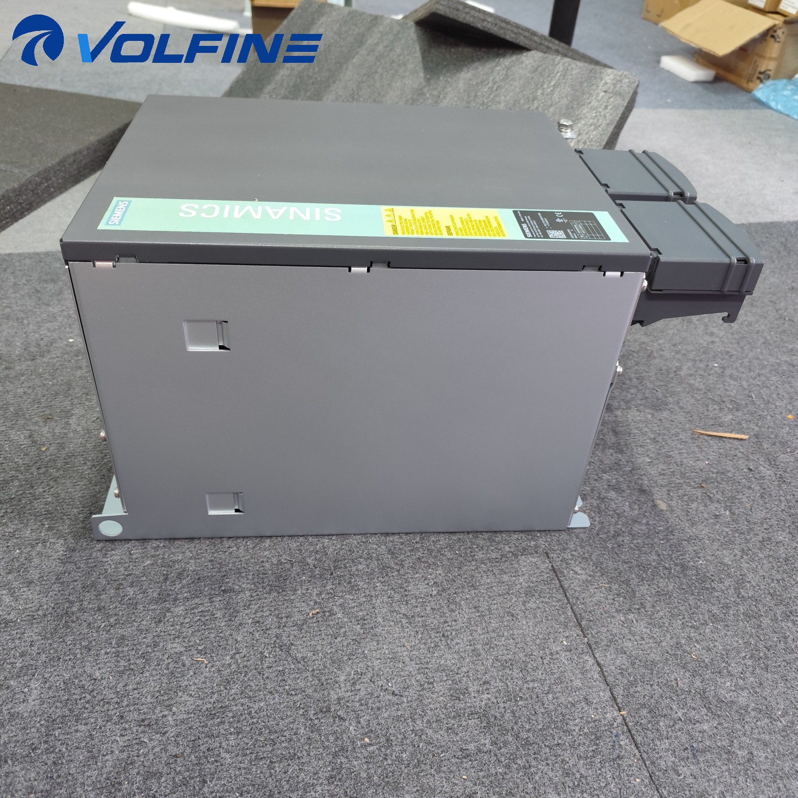Siemens 6SL3100-0BE28-0AB0 SINAMICS drive - Image 4