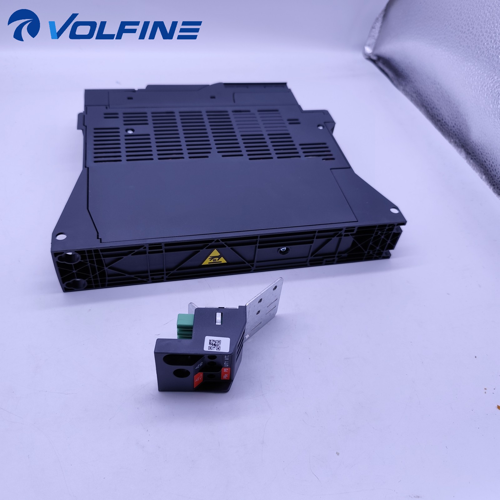 Schneider ATV320U07N4B Altivar AC drive - Image 5