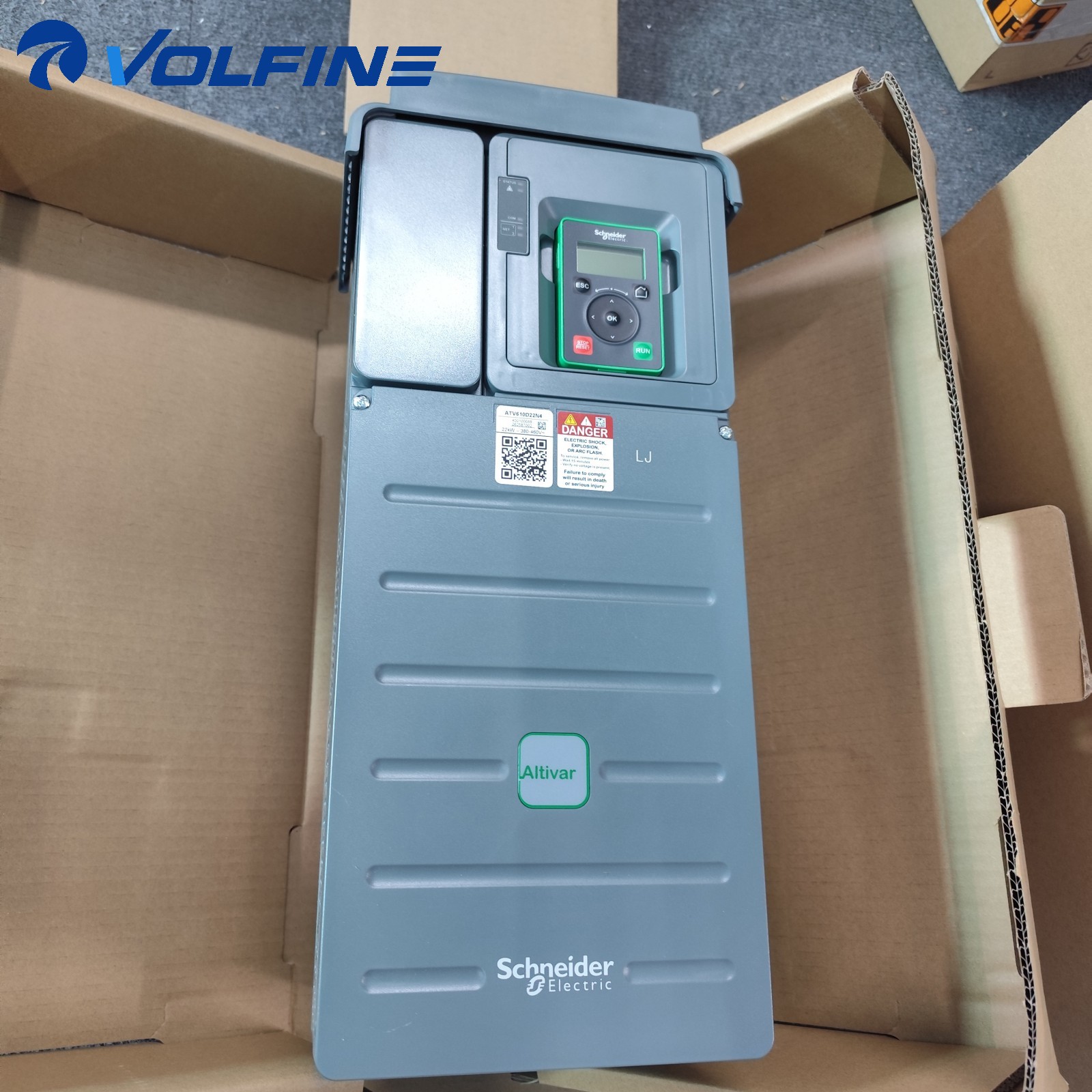 Schneider ATV610D22N4 Altivar AC drive - Image 3