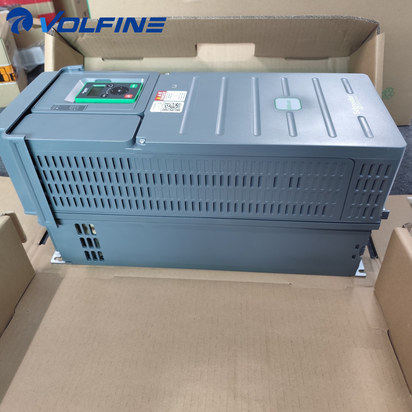 Schneider ATV610D22N4 Altivar AC drive - Image 4