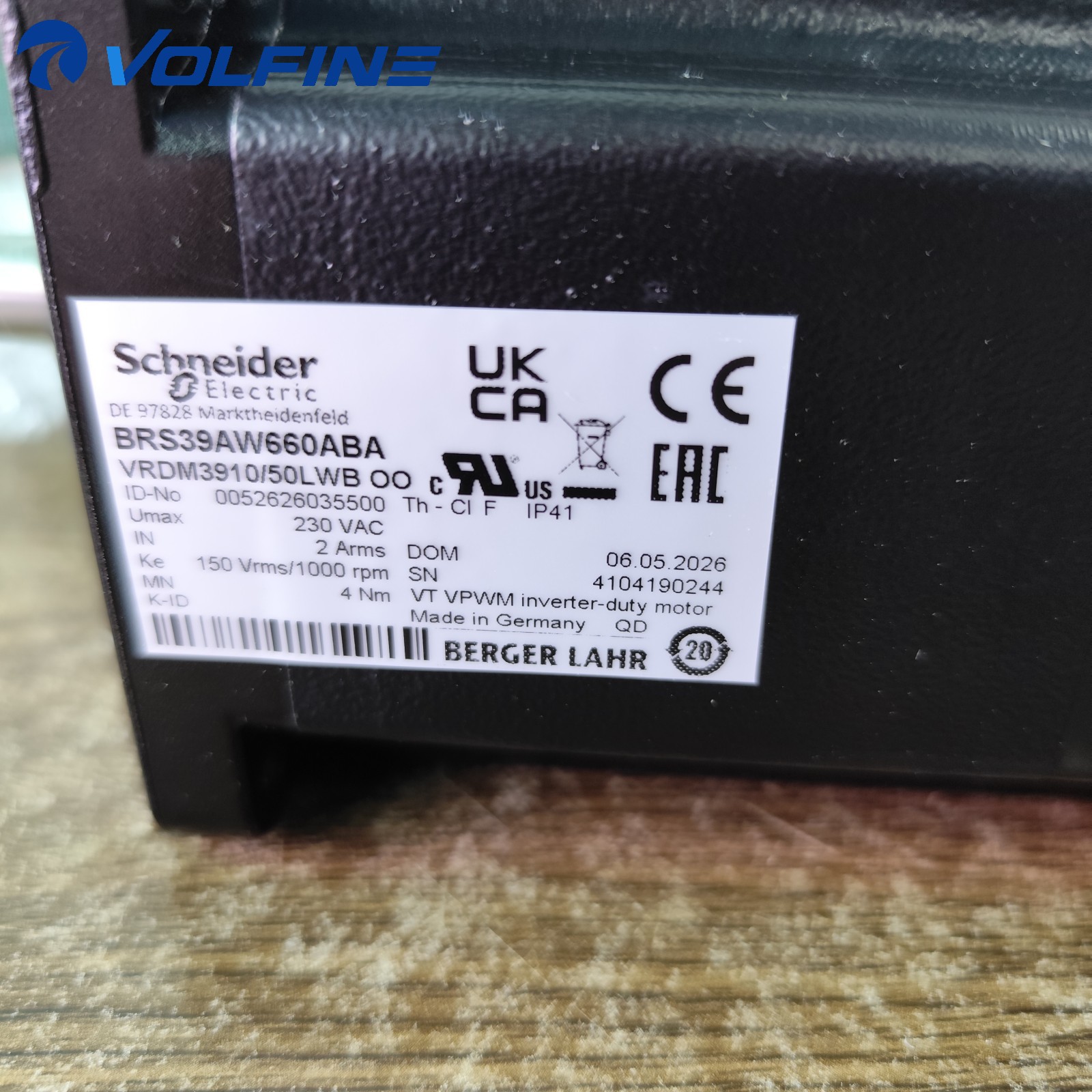 Lenze BRS39AW660ABA Servo motor - Image 2