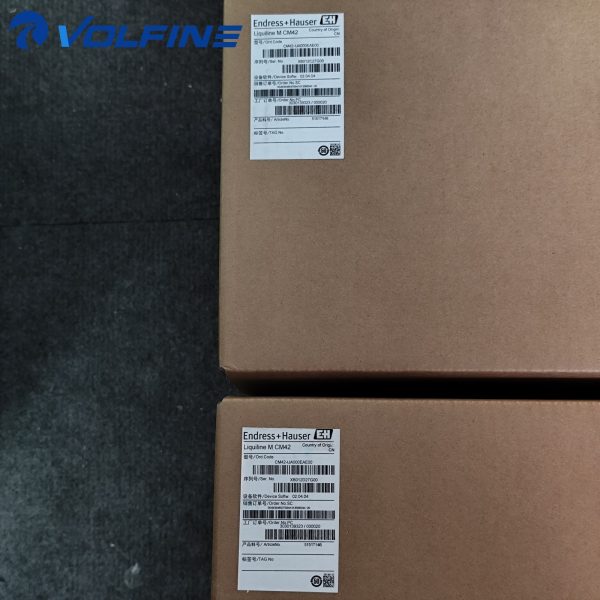 SEW-EURODRIVE CM42-IJA000EAE00 Inverter / motor MOVIMOT / CM