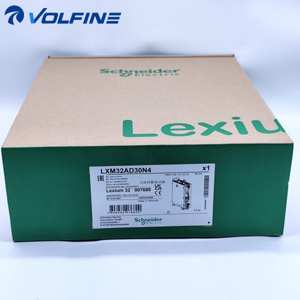 Schneider LXM32AD30N4 Lexium servo drive Lexium 32